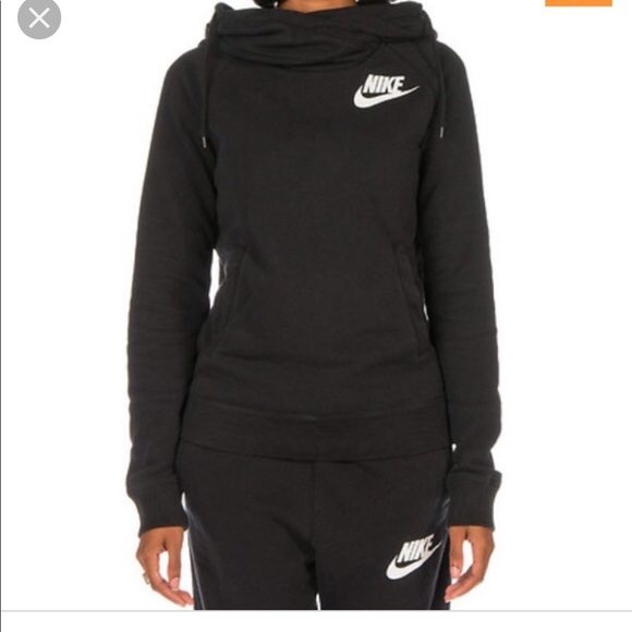 nike polo neck women's nike polo neck women's